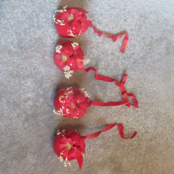 Lot 4 Vintage Holiday Hanging Red Apple Christmas Ornaments w/ Red Ribbon - Picture 4 of 15